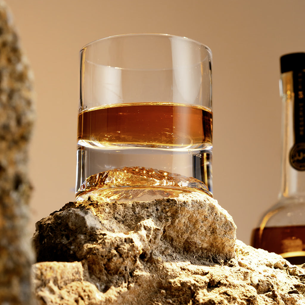 Djouce Heavy Base Whiskey Glass Set