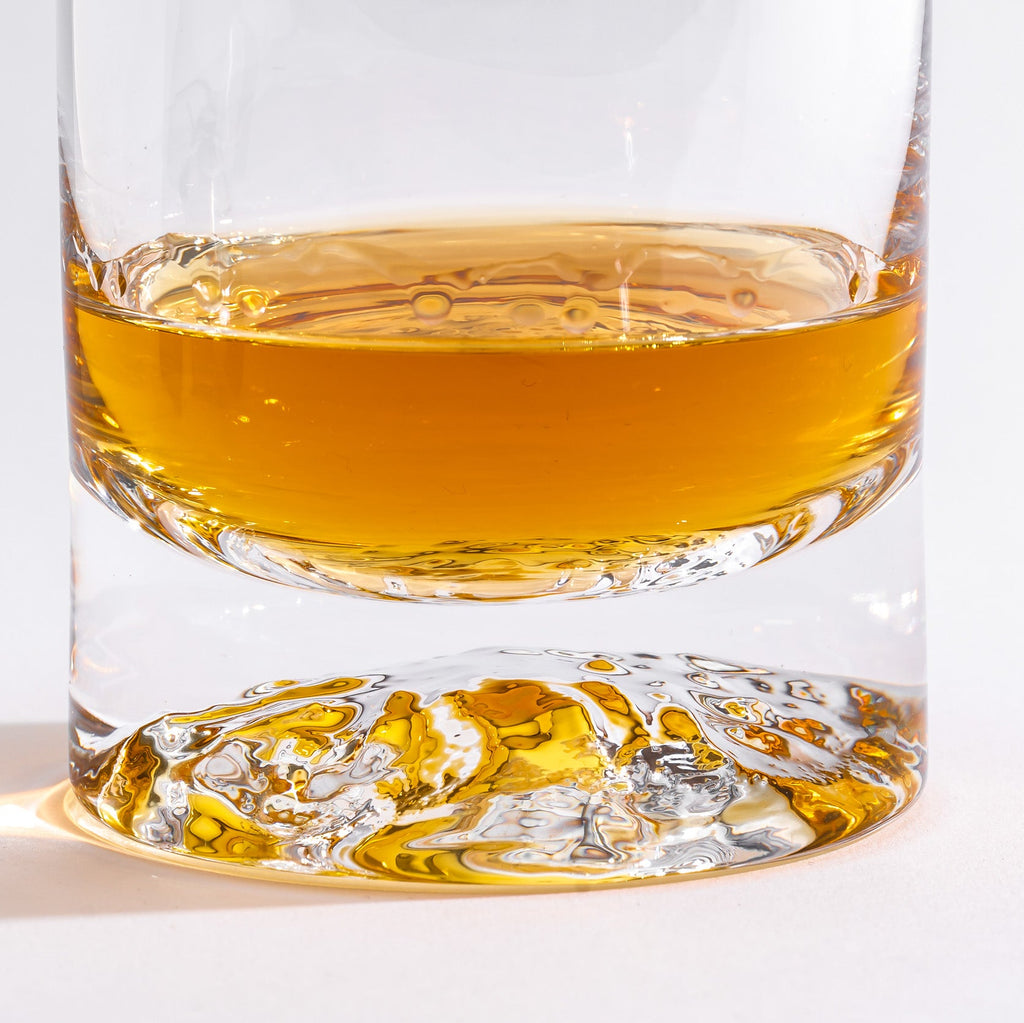 Djouce Heavy Base Whiskey Glass Set